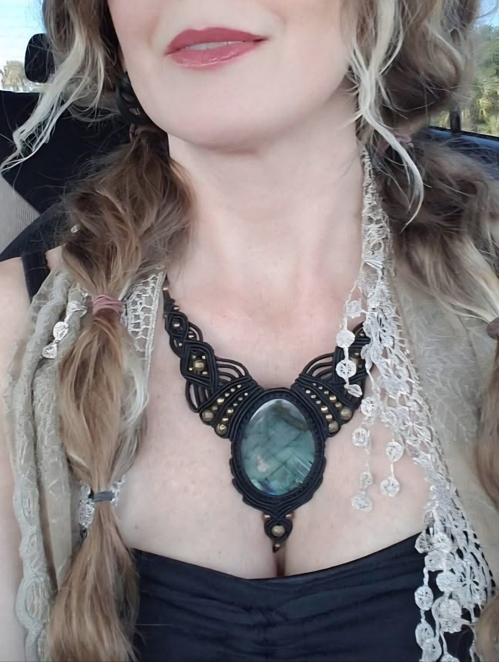 Labradorite with black macrame necklace